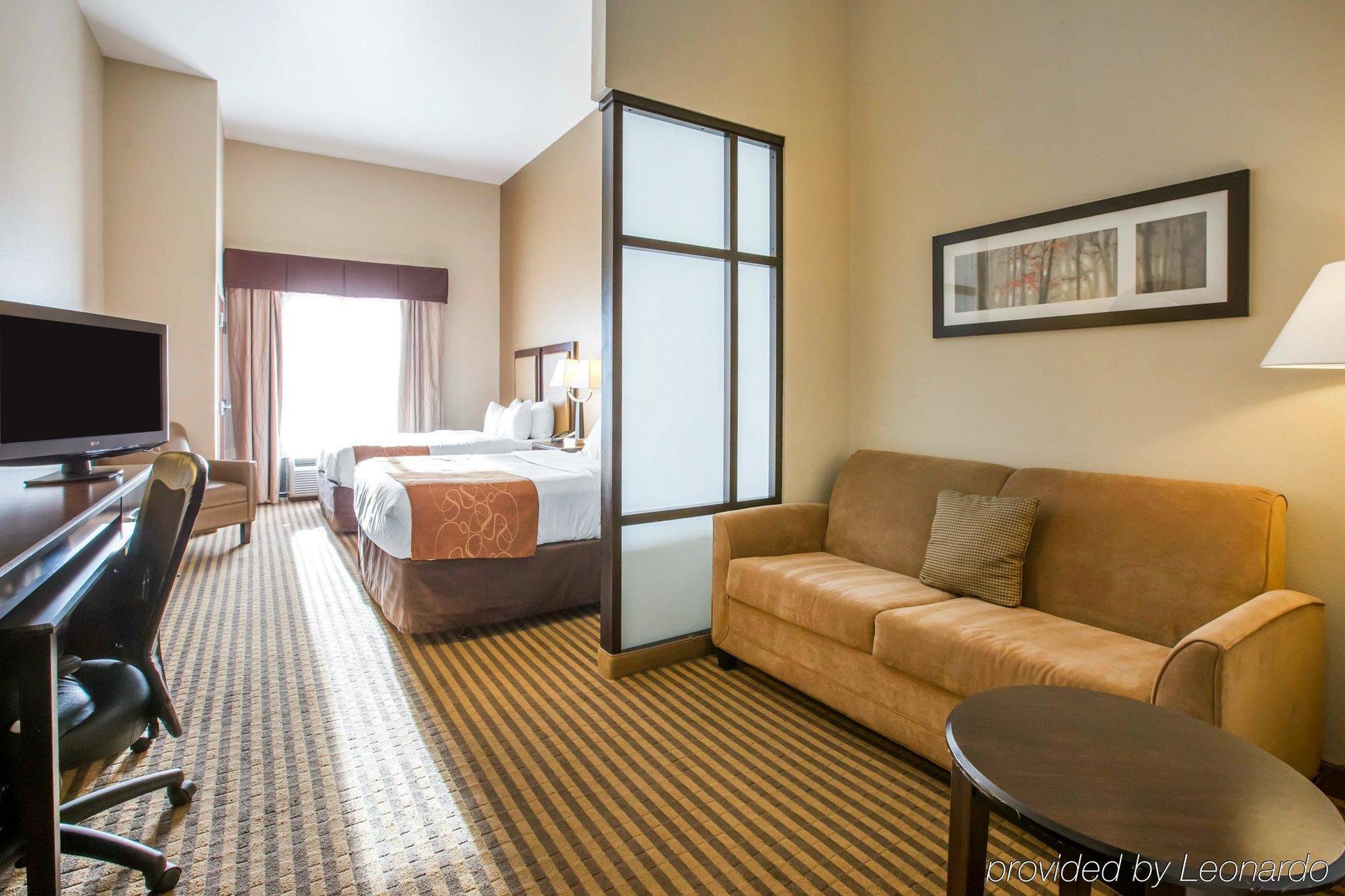 Comfort Suites Mcdonough Atlanta South מראה חיצוני תמונה