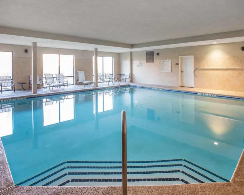 Comfort Suites Mcdonough Atlanta South מראה חיצוני תמונה